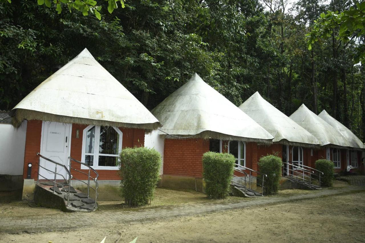 Eagle Eye Resorts Sangameswarpet Exterior photo