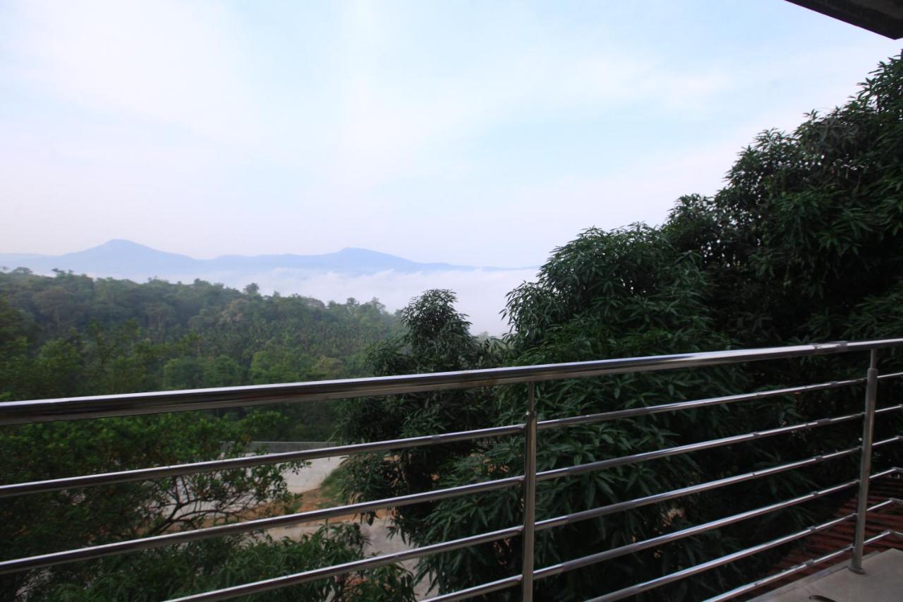 Eagle Eye Resorts Sangameswarpet Exterior photo