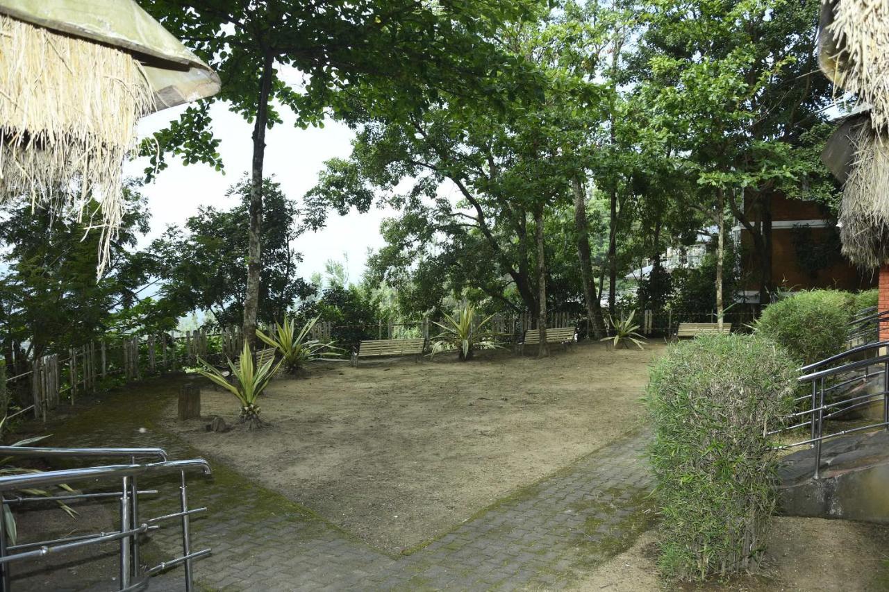 Eagle Eye Resorts Sangameswarpet Exterior photo